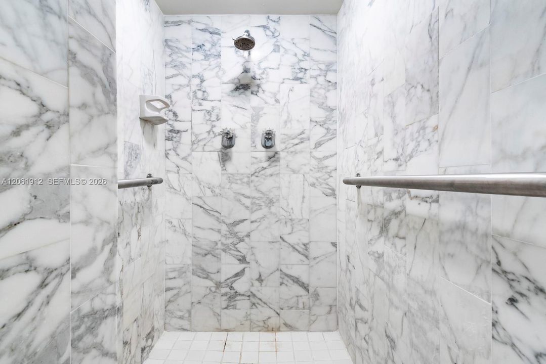В аренду: $4,200 (2 спален, 2 ванн, 1538 Квадратных фут)