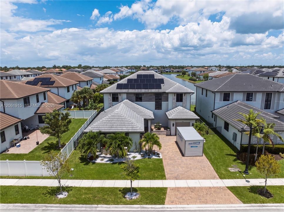 For Sale: $1,450,000 (4 beds, 4 baths, 4073 Square Feet)