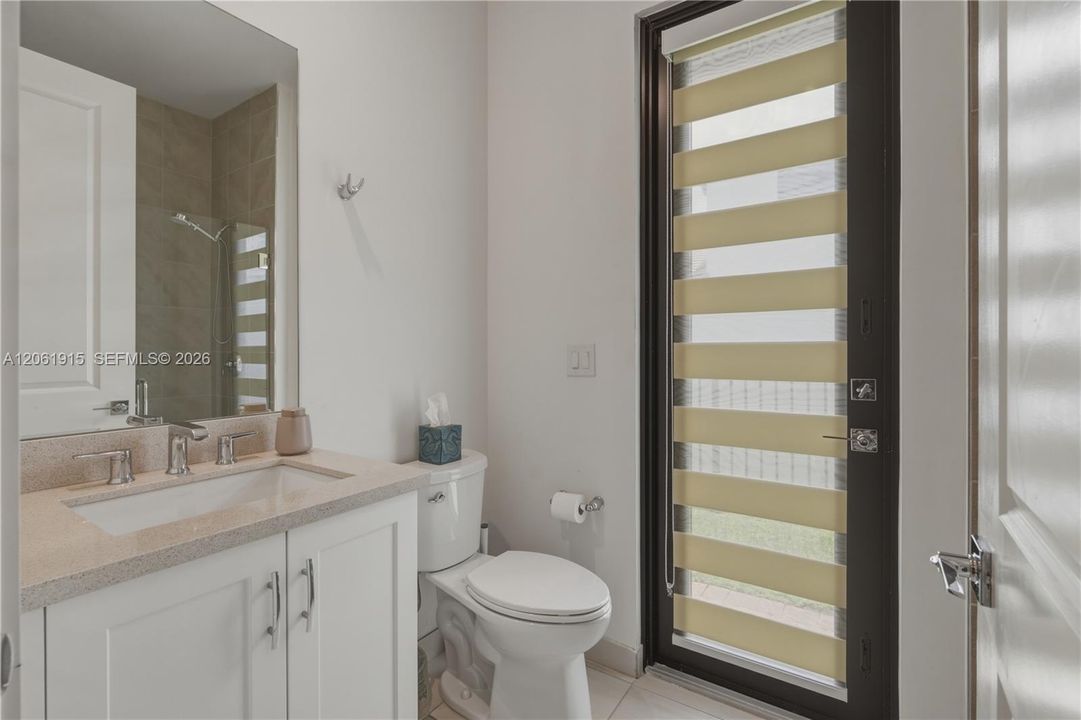 For Sale: $1,450,000 (4 beds, 4 baths, 4073 Square Feet)