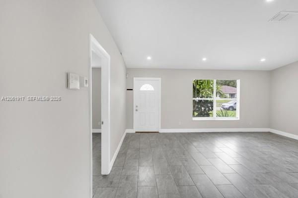На продажу: $269,000 (3 спален, 2 ванн, 1156 Квадратных фут)