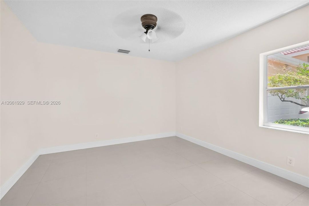 В аренду: $6,900 (4 спален, 2 ванн, 2194 Квадратных фут)