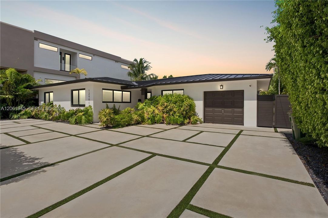 En Venta: $2,550,000 (3 camas, 2 baños, 1660 Pies cuadrados)