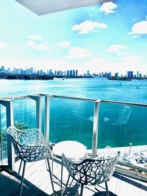 На продажу: $340,000 (0 спален, 1 ванн, 493 Квадратных фут)