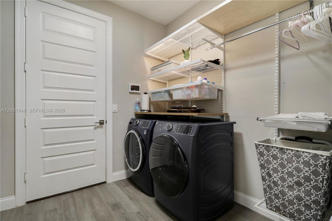 В аренду: $3,500 (4 спален, 3 ванн, 2492 Квадратных фут)
