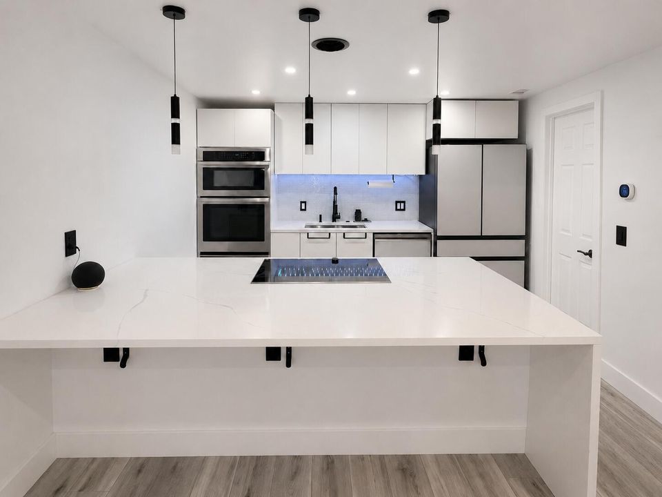 Eat in Kitchen