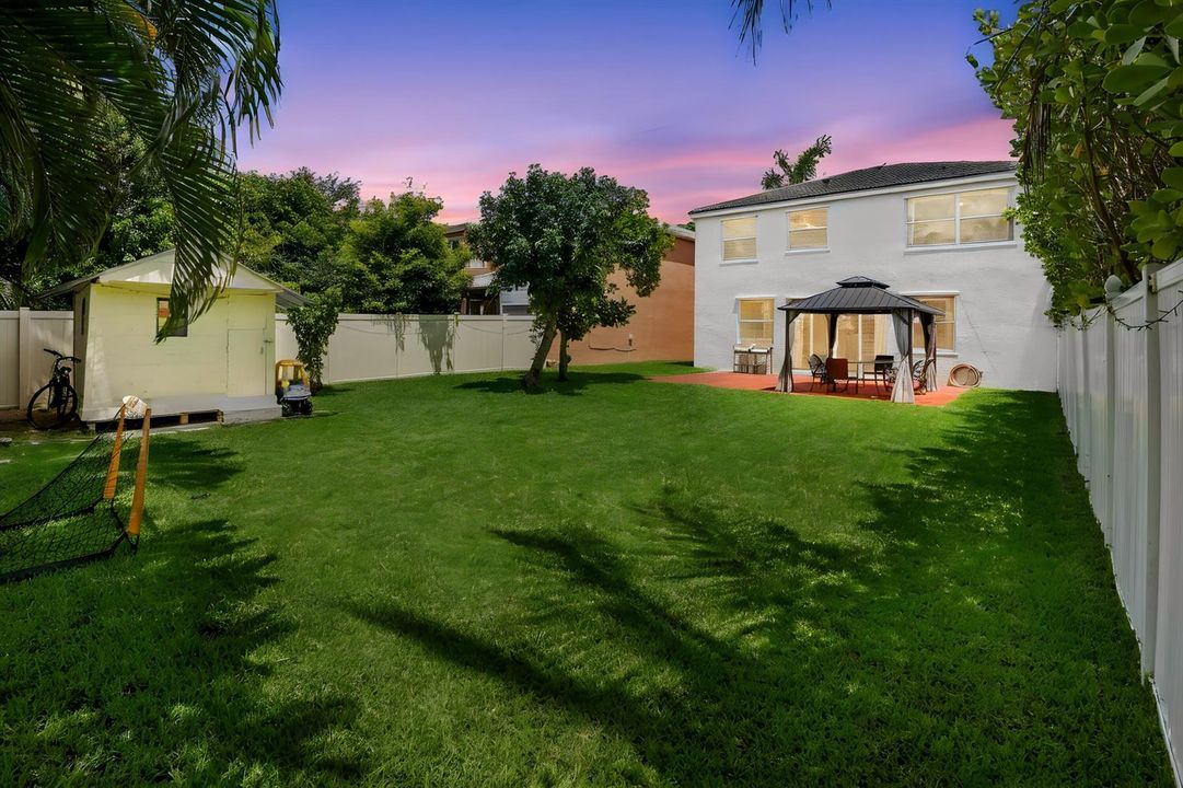 39-backyard-03_TW