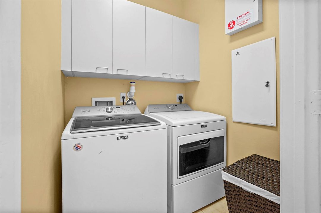 36 Laundry room 01