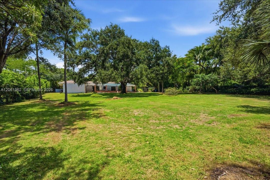 For Rent: $10,000 (4 beds, 2 baths, 2747 Square Feet)