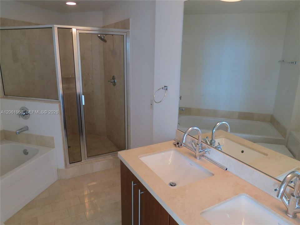 En Renta: $4,200 (2 camas, 2 baños, 1099 Pies cuadrados)