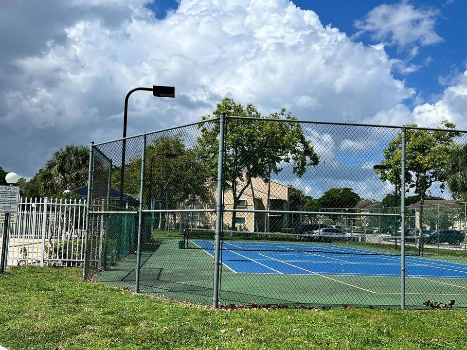 Tennis court
