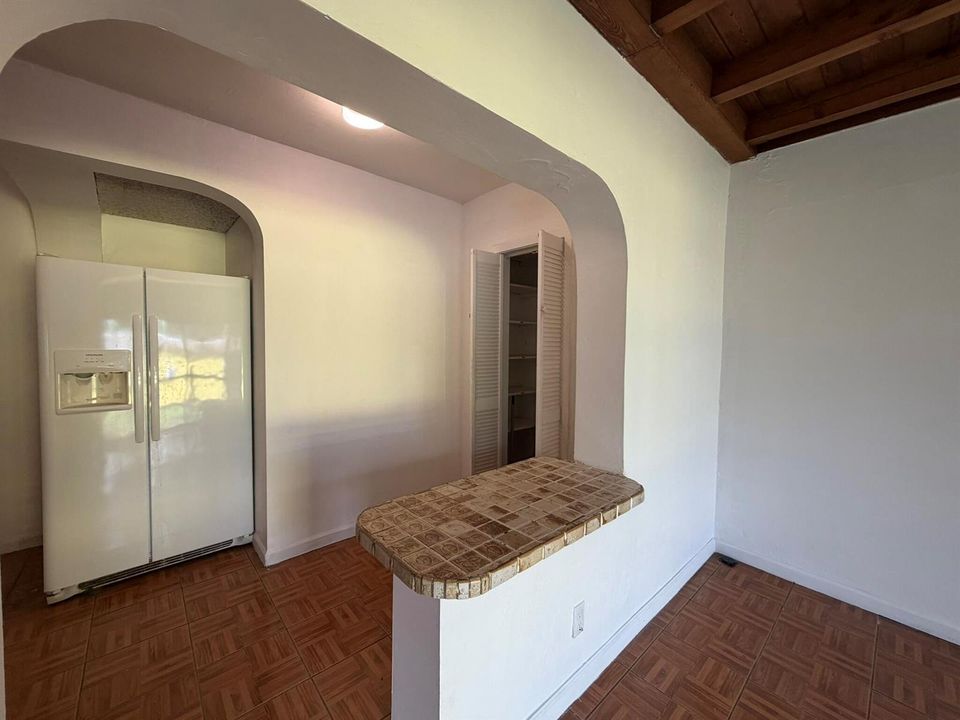 rental-unit-a-29-miami-nieves-group