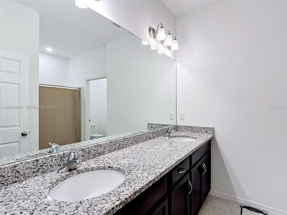 For Sale: $314,000 (4 beds, 2 baths, 1801 Square Feet)
