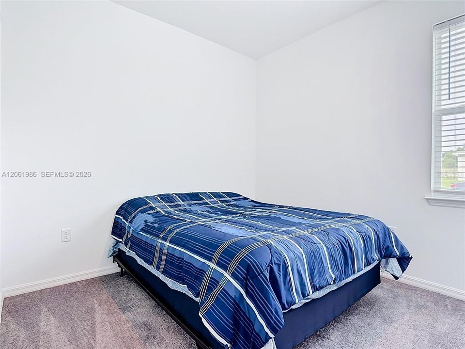 For Sale: $314,000 (4 beds, 2 baths, 1801 Square Feet)