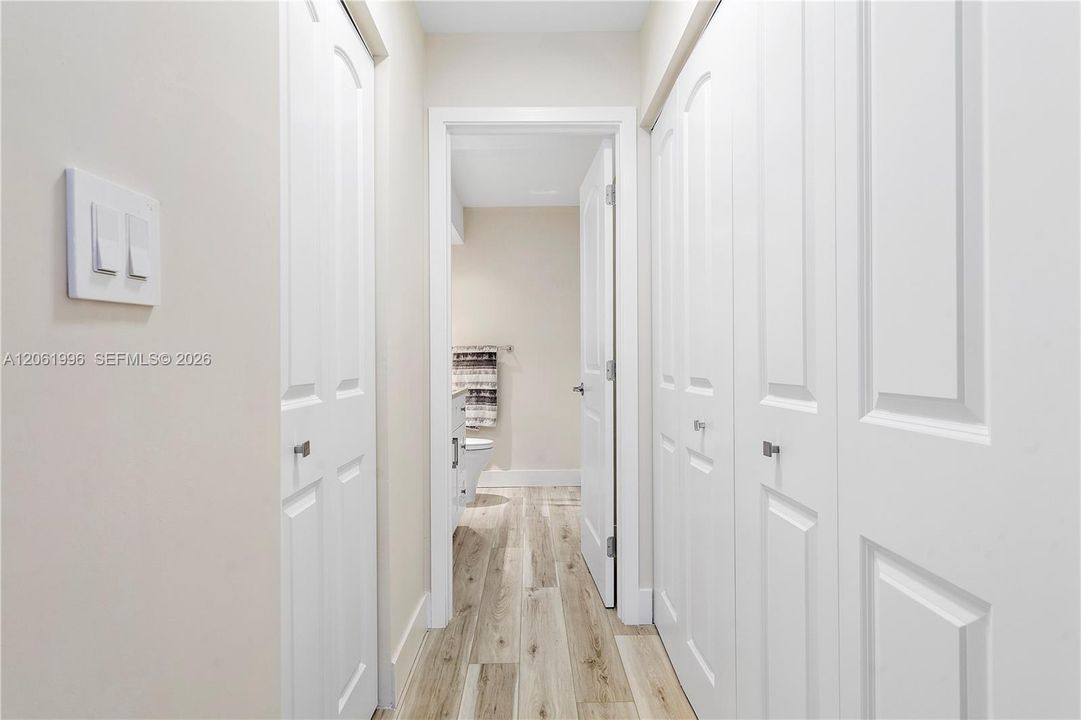 В аренду: $2,700 (2 спален, 2 ванн, 1106 Квадратных фут)