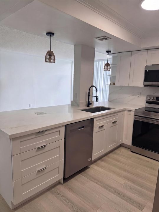 Kitchen - virtual staging