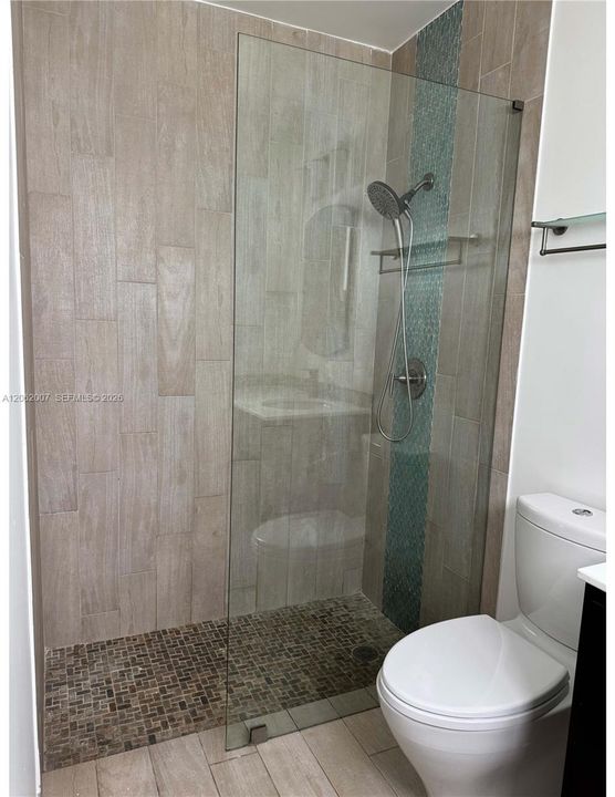 В аренду: $4,000 (4 спален, 2 ванн, 1930 Квадратных фут)