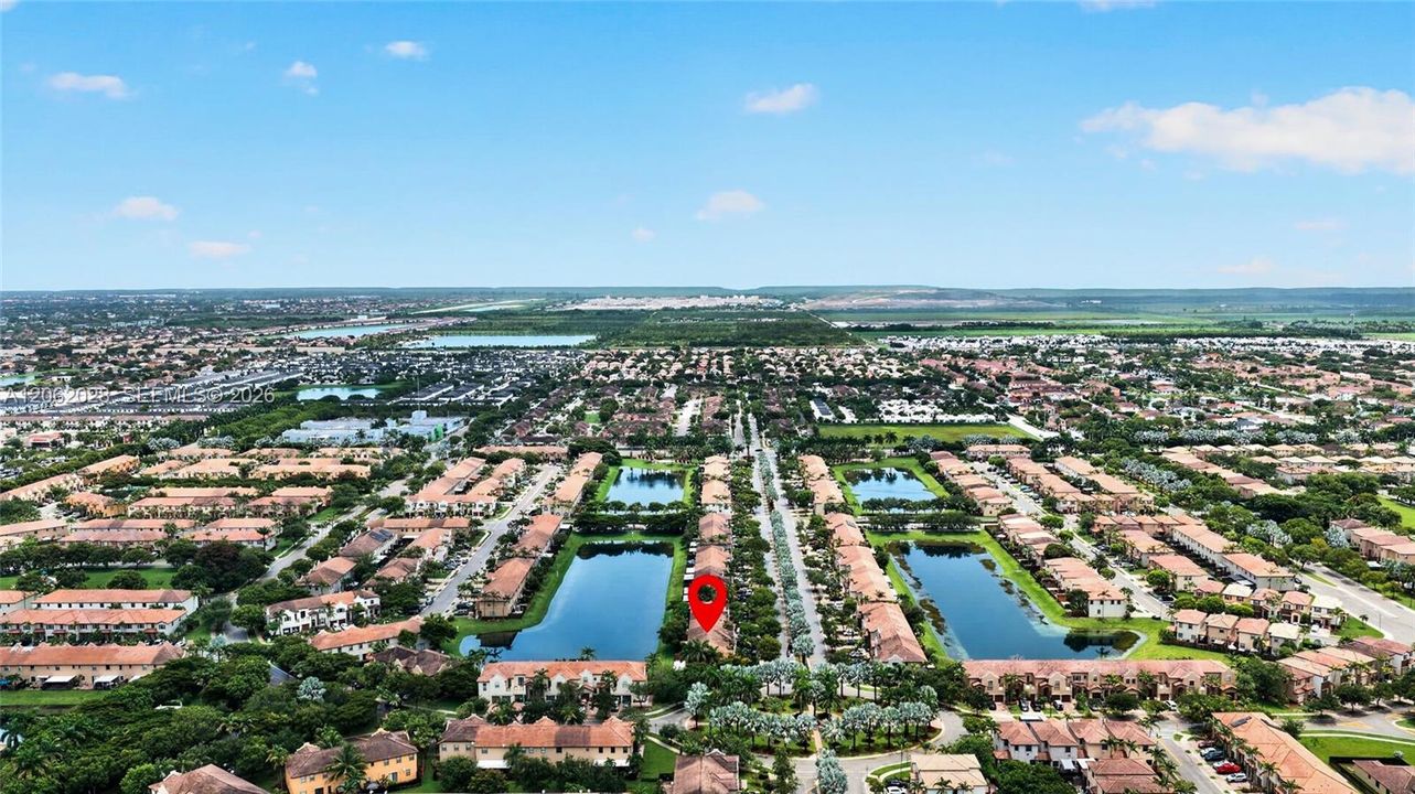 Недавно продано: $444,999 (3 спален, 2 ванн, 1857 Квадратных фут)