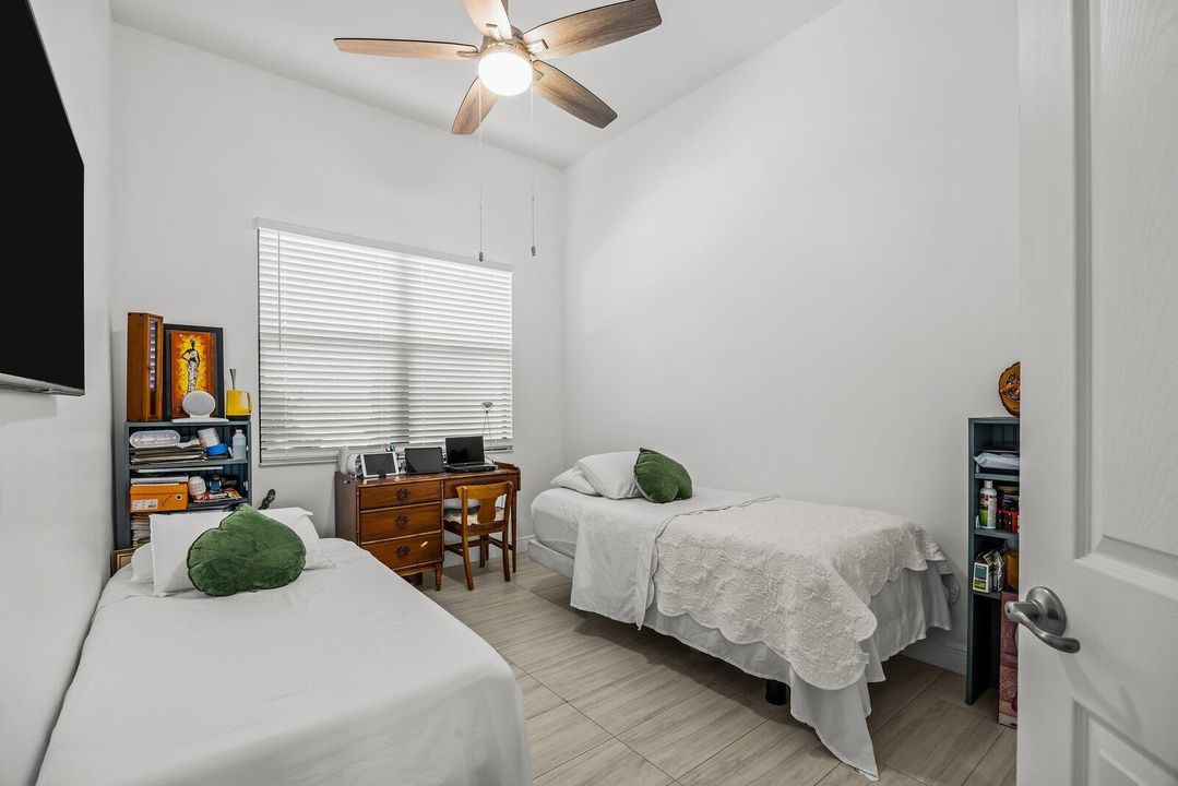 Guest Bedroom 3
