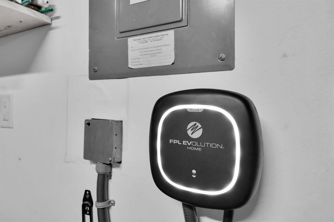 EV Outlet