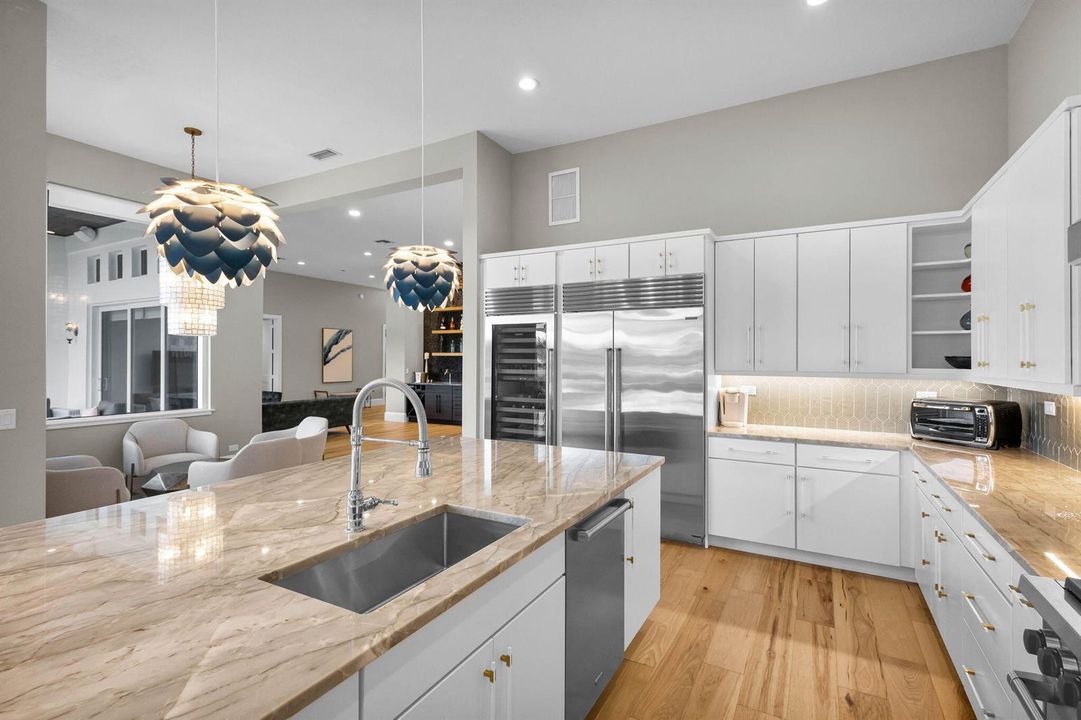 PLENTY OF COUNTER SPACE