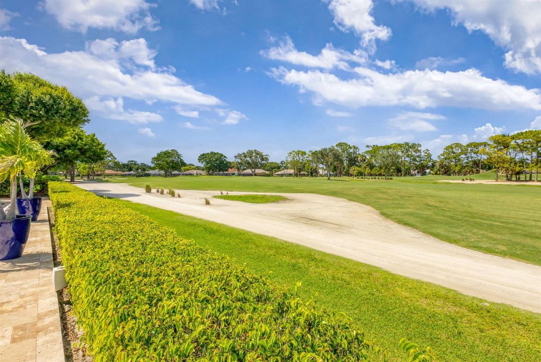 GOLF COURSE