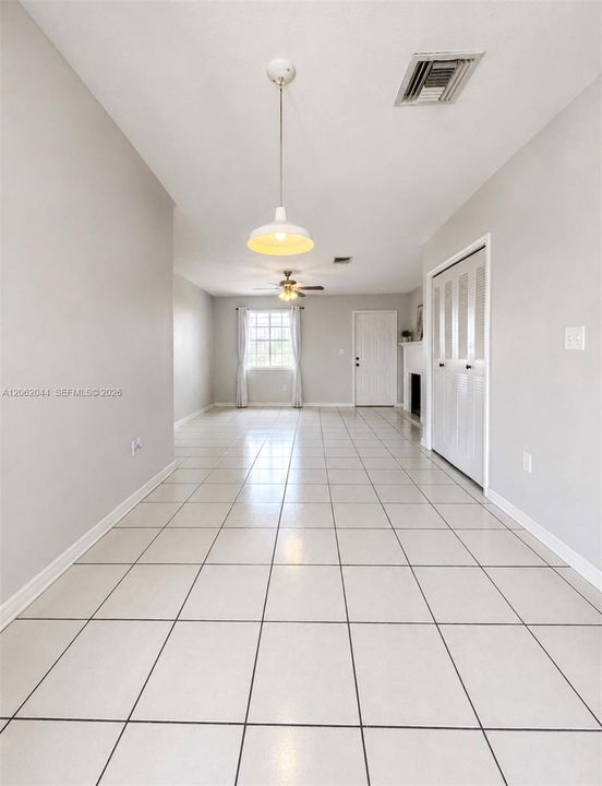 En Venta: $485,000 (3 camas, 2 baños, 1224 Pies cuadrados)