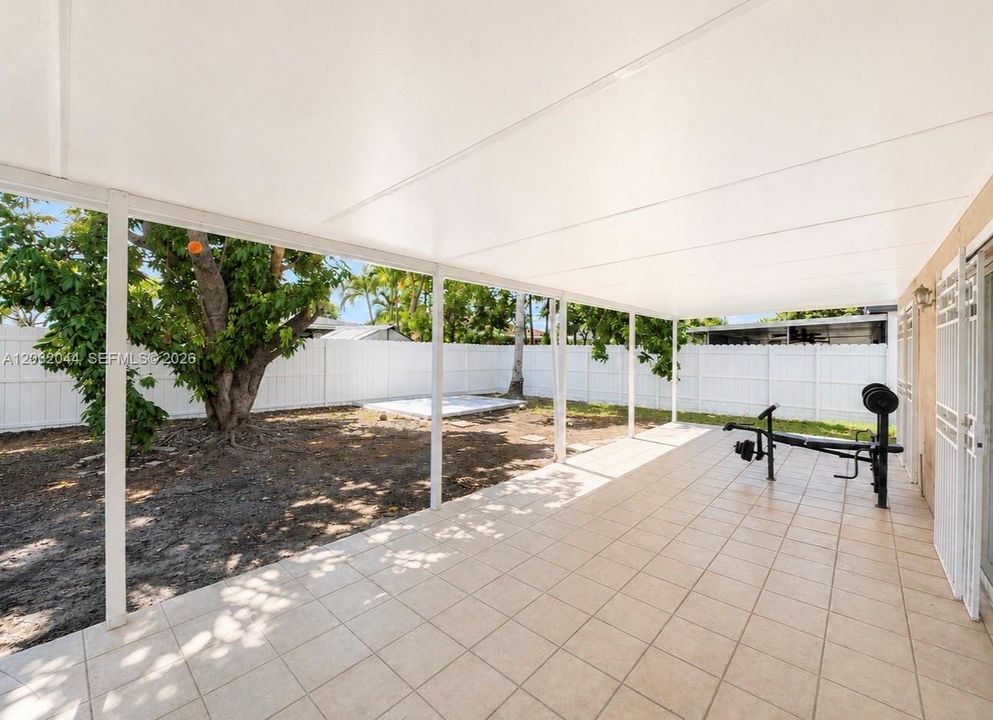 En Venta: $485,000 (3 camas, 2 baños, 1224 Pies cuadrados)