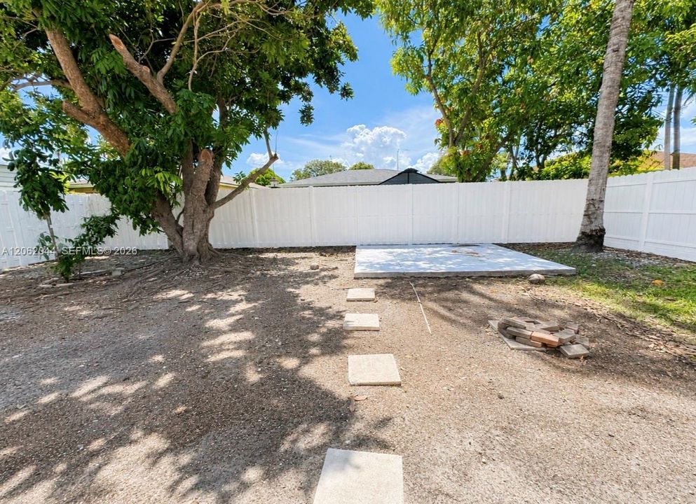 En Venta: $485,000 (3 camas, 2 baños, 1224 Pies cuadrados)