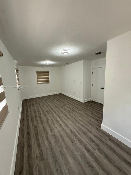 En Venta: $489,900 (2 camas, 2 baños, 1012 Pies cuadrados)