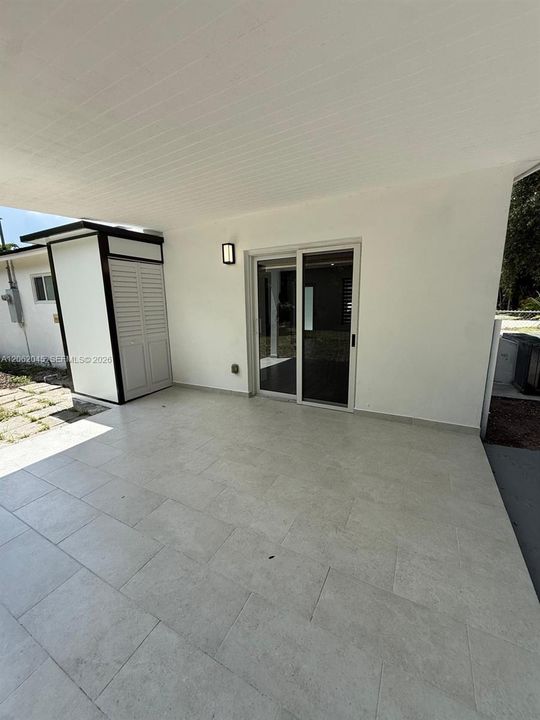 En Venta: $489,900 (2 camas, 2 baños, 1012 Pies cuadrados)