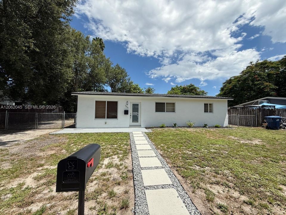 En Venta: $489,900 (2 camas, 2 baños, 1012 Pies cuadrados)