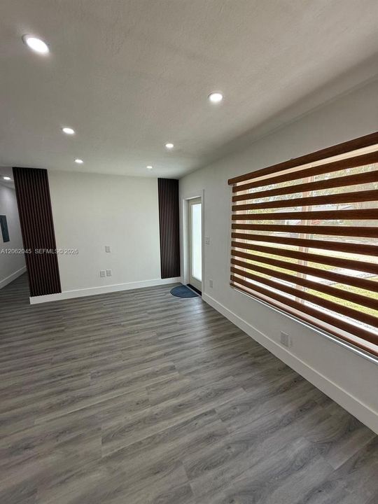 En Venta: $489,900 (2 camas, 2 baños, 1012 Pies cuadrados)