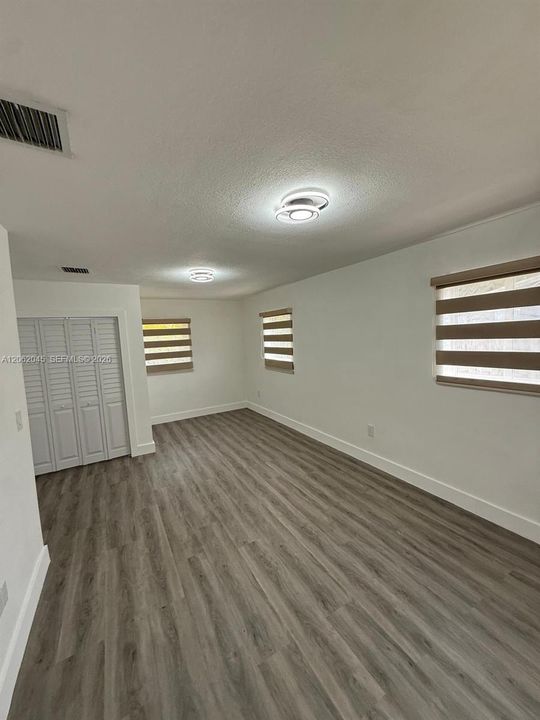 En Venta: $489,900 (2 camas, 2 baños, 1012 Pies cuadrados)