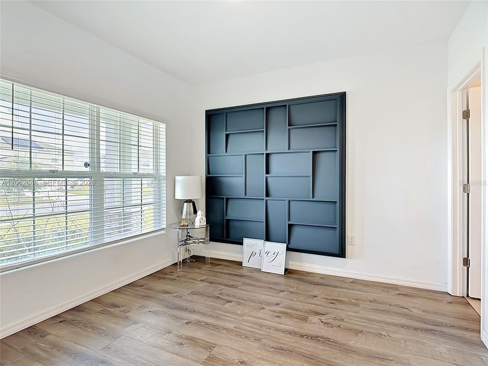 En Venta: $470,000 (6 camas, 5 baños, 3003 Pies cuadrados)