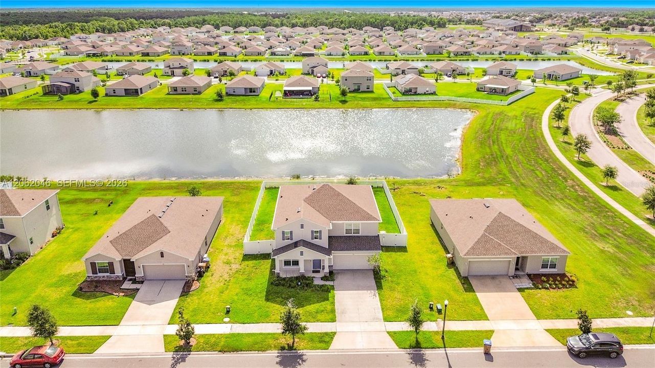En Venta: $470,000 (6 camas, 5 baños, 3003 Pies cuadrados)