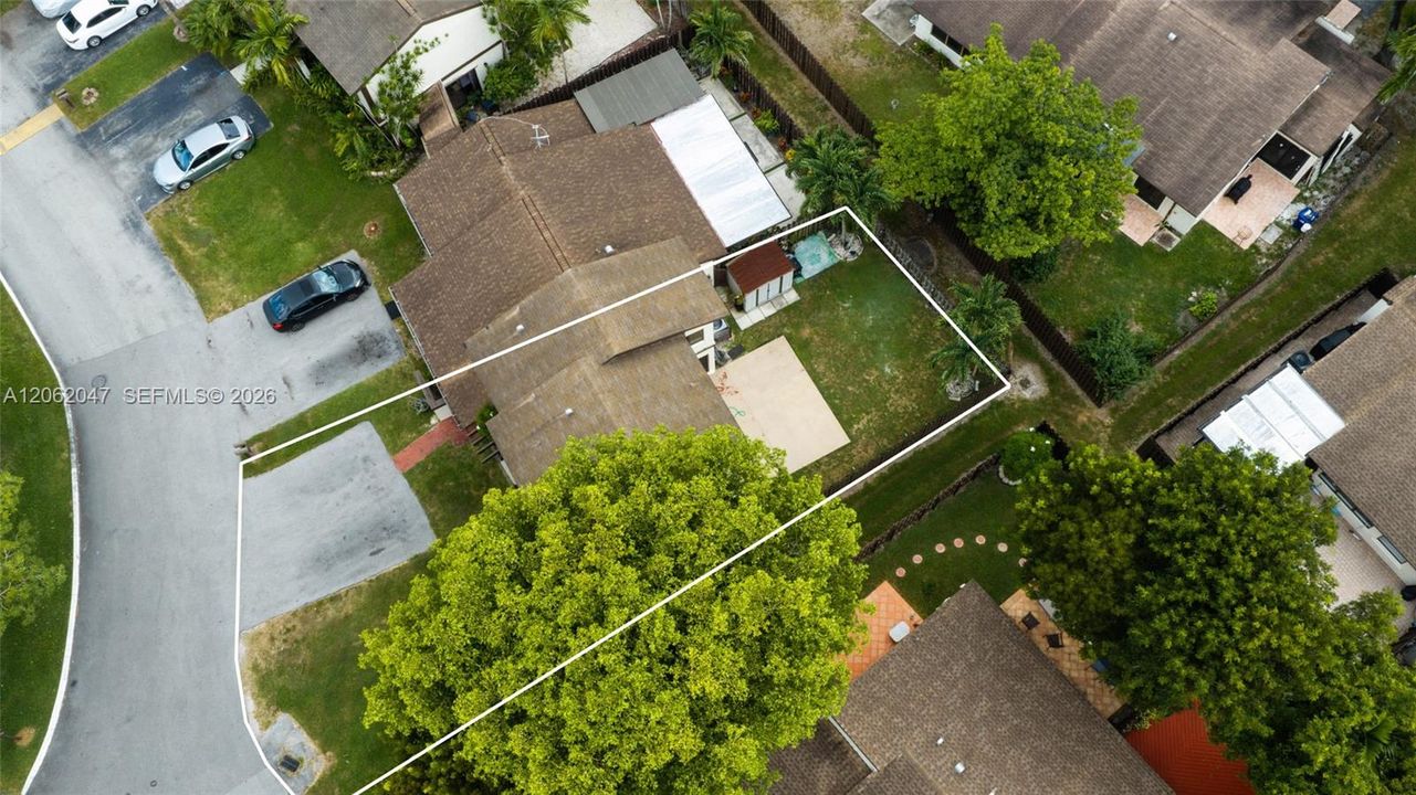 En Venta: $569,999 (3 camas, 2 baños, 1472 Pies cuadrados)