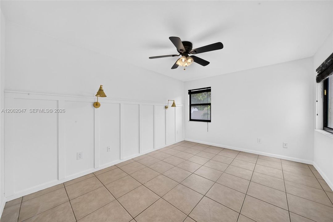 En Venta: $569,999 (3 camas, 2 baños, 1472 Pies cuadrados)