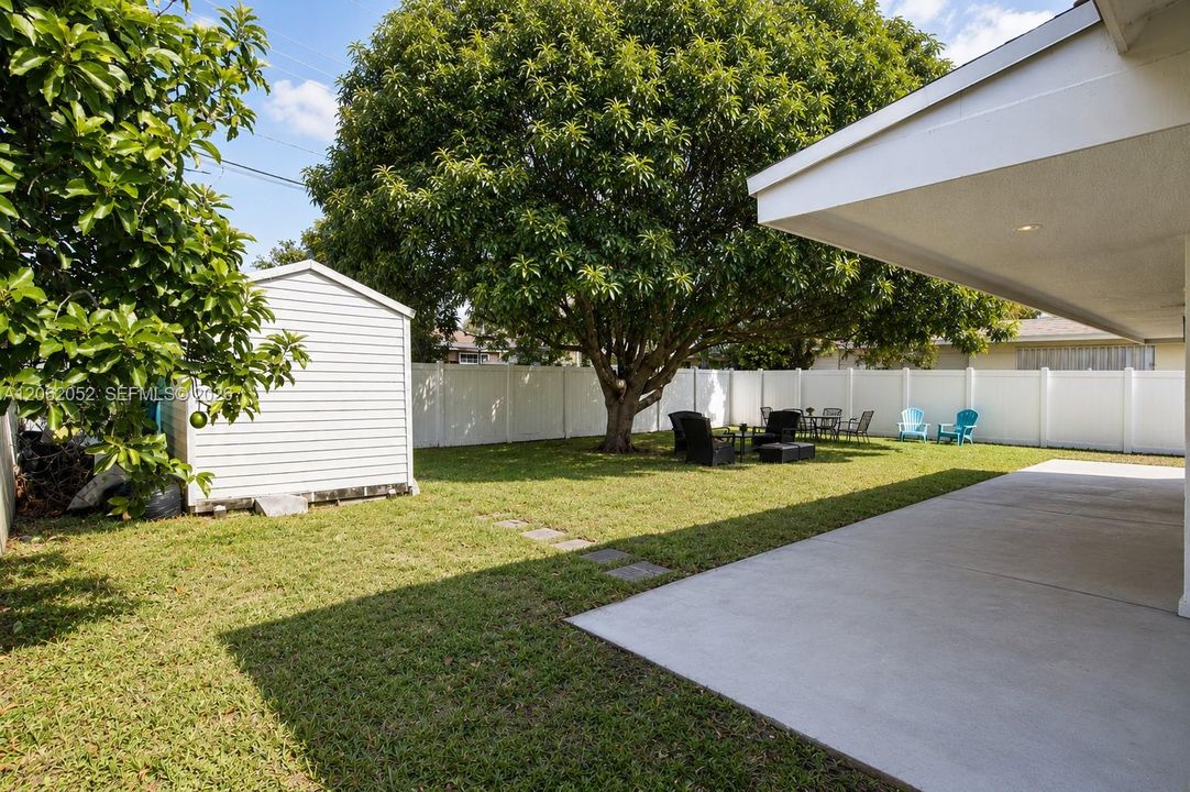 En Venta: $485,000 (3 camas, 2 baños, 1104 Pies cuadrados)