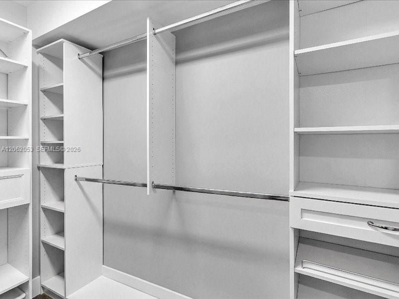 В аренду: $2,300 (2 спален, 2 ванн, 1192 Квадратных фут)