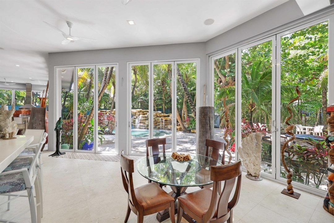 12 Sylvan Lane - 76.jpg-SMALL