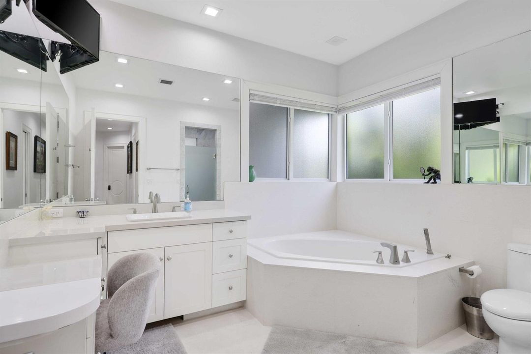 12 Sylvan Lane - 95.jpg-SMALL