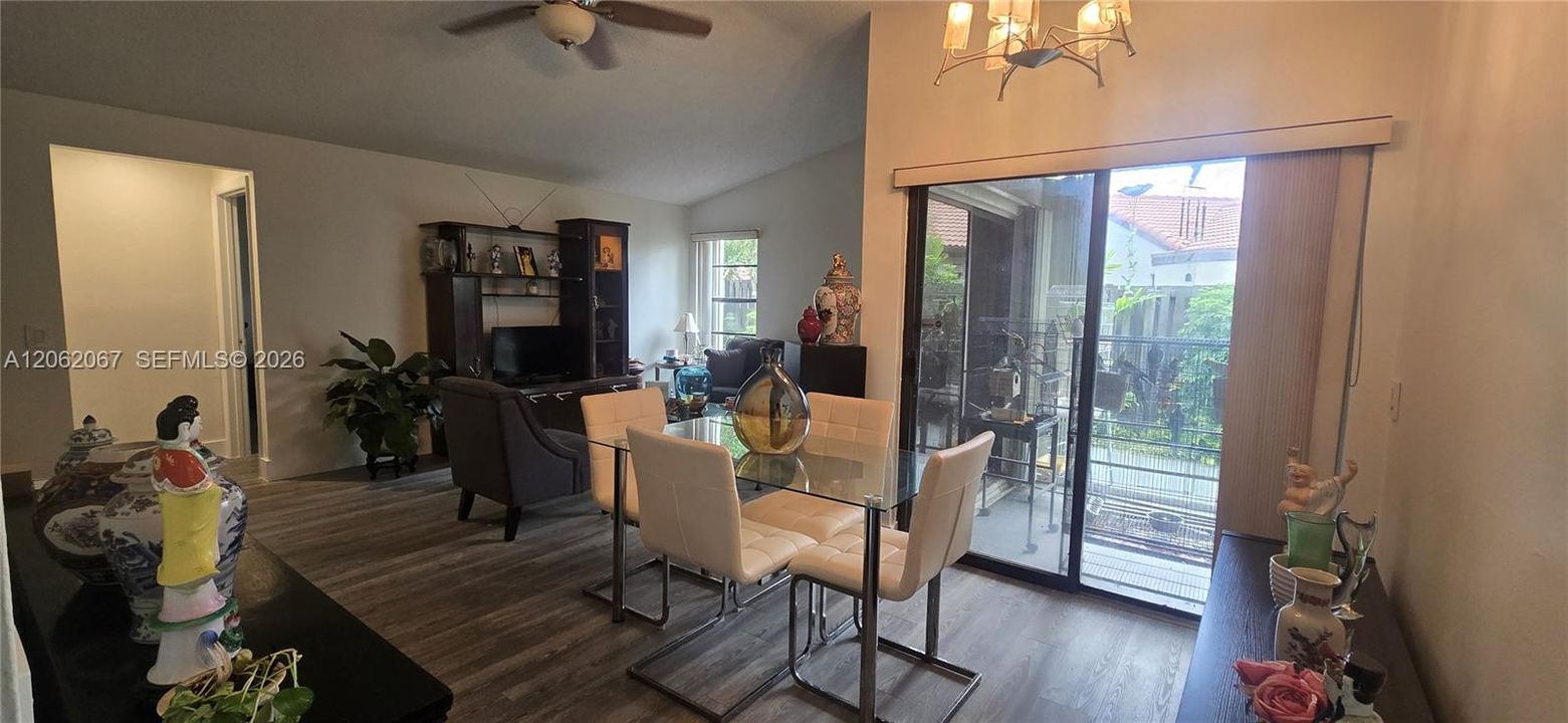 For Sale: $429,990 (3 beds, 2 baths, 1070 Square Feet)