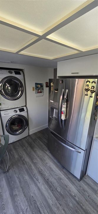 For Sale: $429,990 (3 beds, 2 baths, 1070 Square Feet)