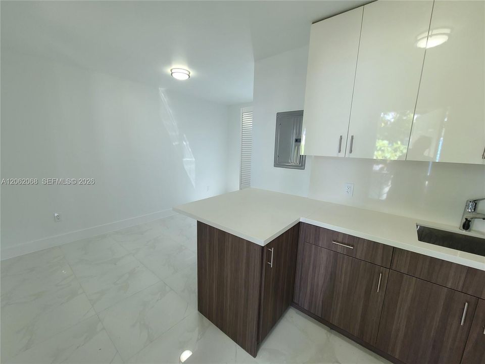 В аренду: $1,650 (1 спален, 1 ванн, 538 Квадратных фут)