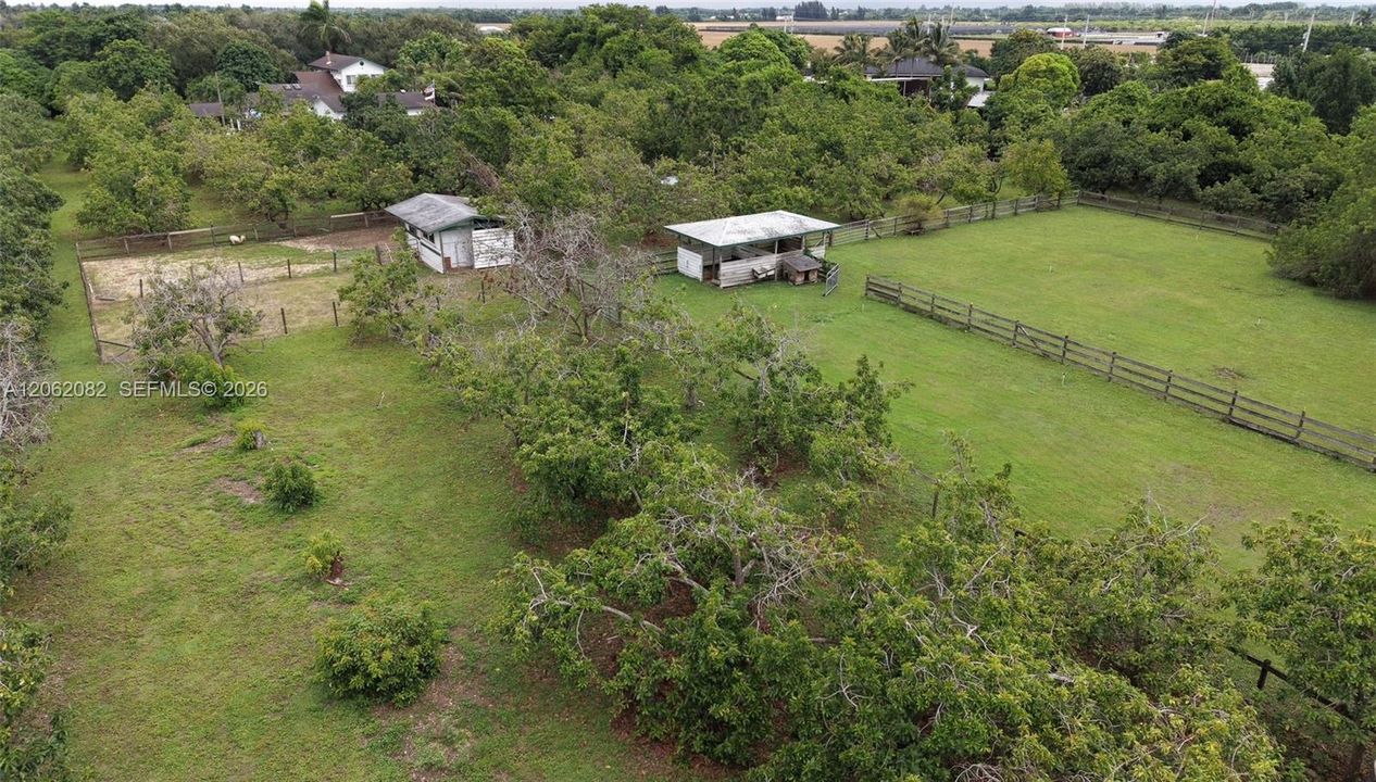En Venta: $3,150,000 (5 camas, 4 baños, 3460 Pies cuadrados)