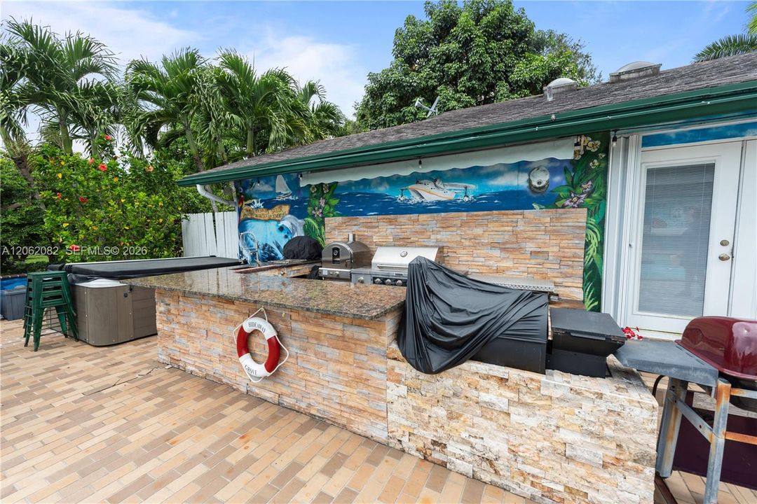 En Venta: $3,150,000 (5 camas, 4 baños, 3460 Pies cuadrados)