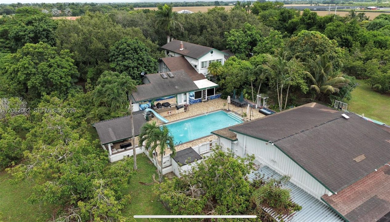 En Venta: $3,150,000 (5 camas, 4 baños, 3460 Pies cuadrados)