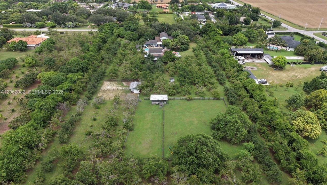 En Venta: $3,150,000 (5 camas, 4 baños, 3460 Pies cuadrados)