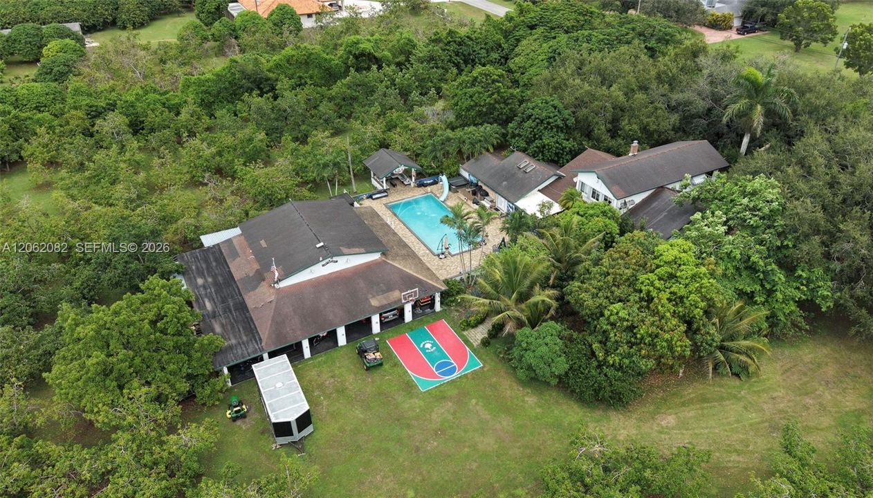 En Venta: $3,150,000 (5 camas, 4 baños, 3460 Pies cuadrados)