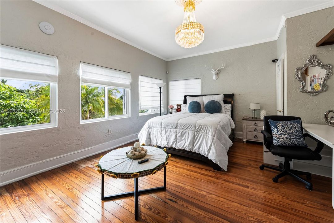 En Venta: $3,150,000 (5 camas, 4 baños, 3460 Pies cuadrados)